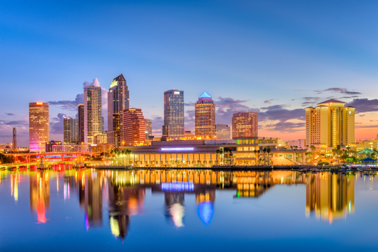 Tampa Florida Skyline - Localtoolbox